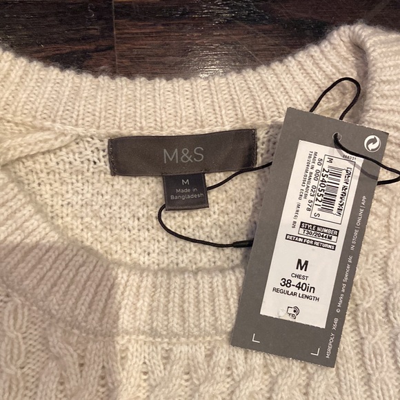 Marks & Spencer Mens Cream Sweater- NWT- Sz M - Picture 3 of 6